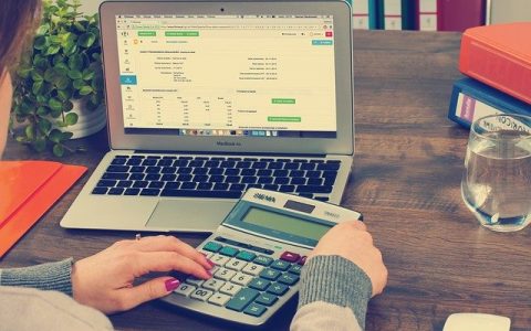 bookkeeping-615384_640